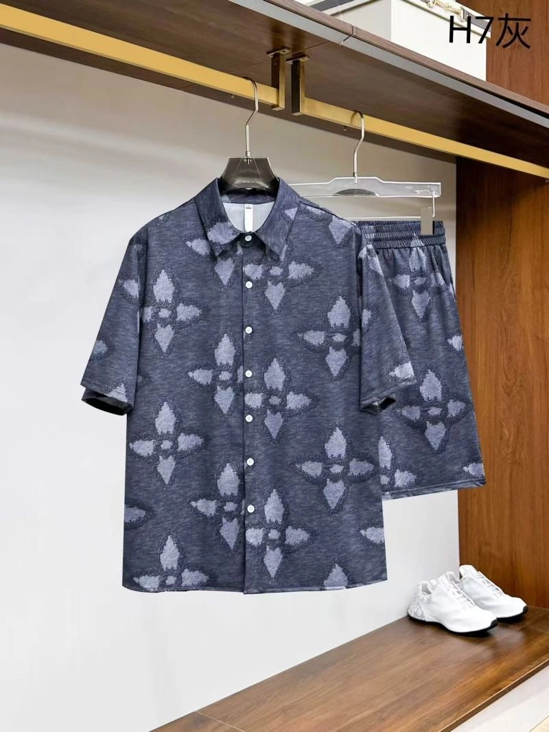 Colorful Louis Vuitton Short Suits 132042