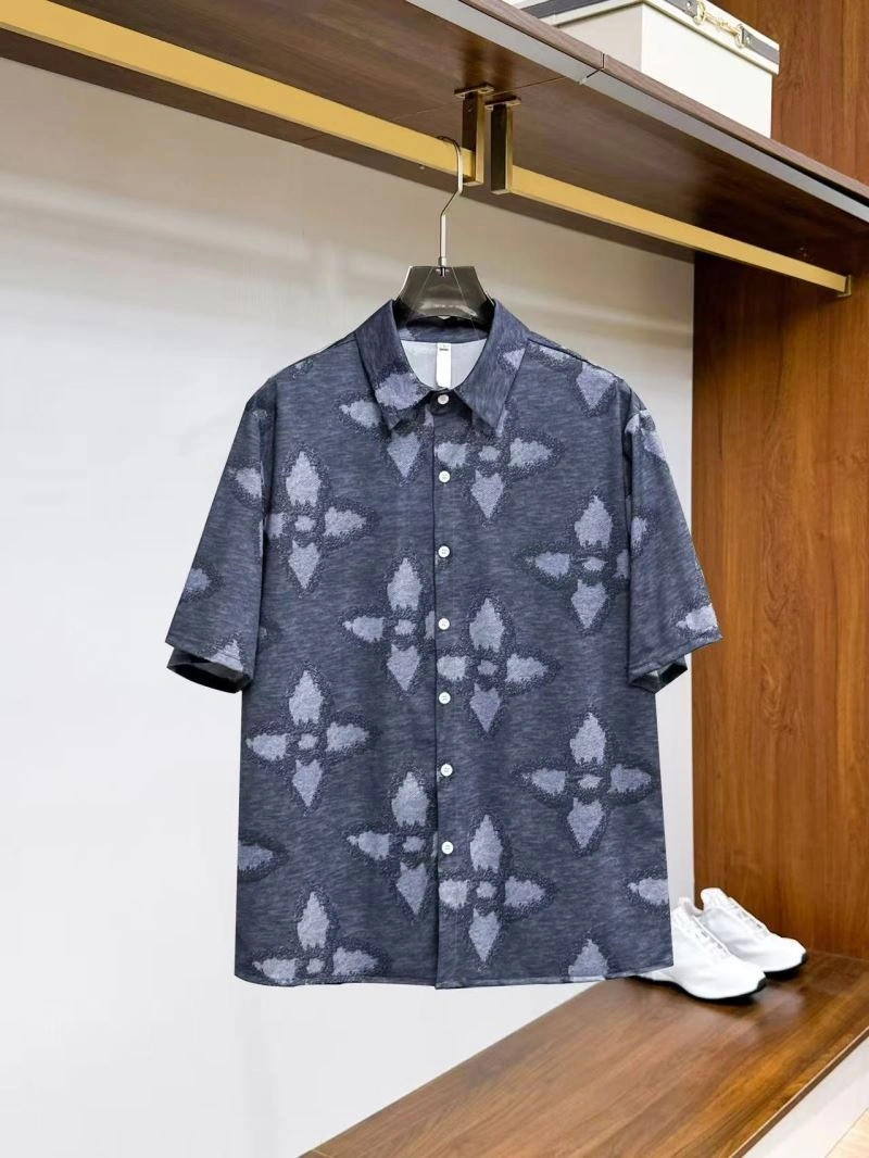 Colorful Louis Vuitton Short Suits 132042