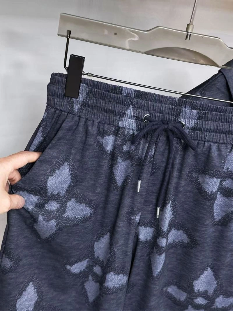 Colorful Louis Vuitton Short Suits 132042