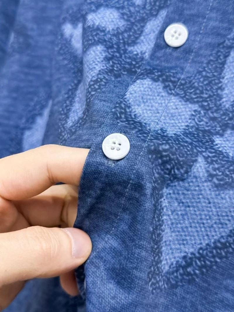 Louis Vuitton Short Suits Comfortable 132035