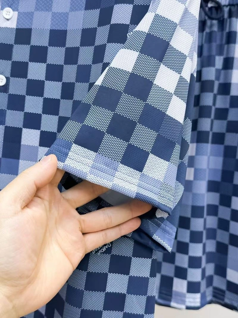 Louis Vuitton Short Suits Breathable 132030