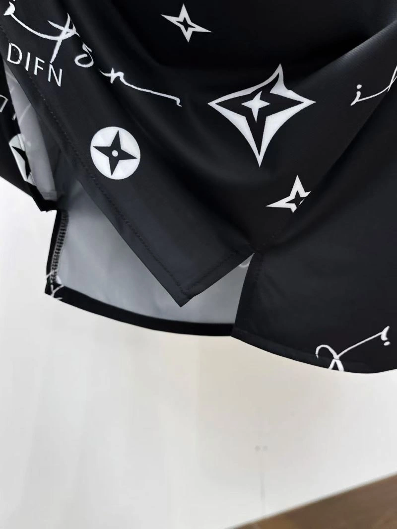 Louis Vuitton Short Suits Thermal 132020