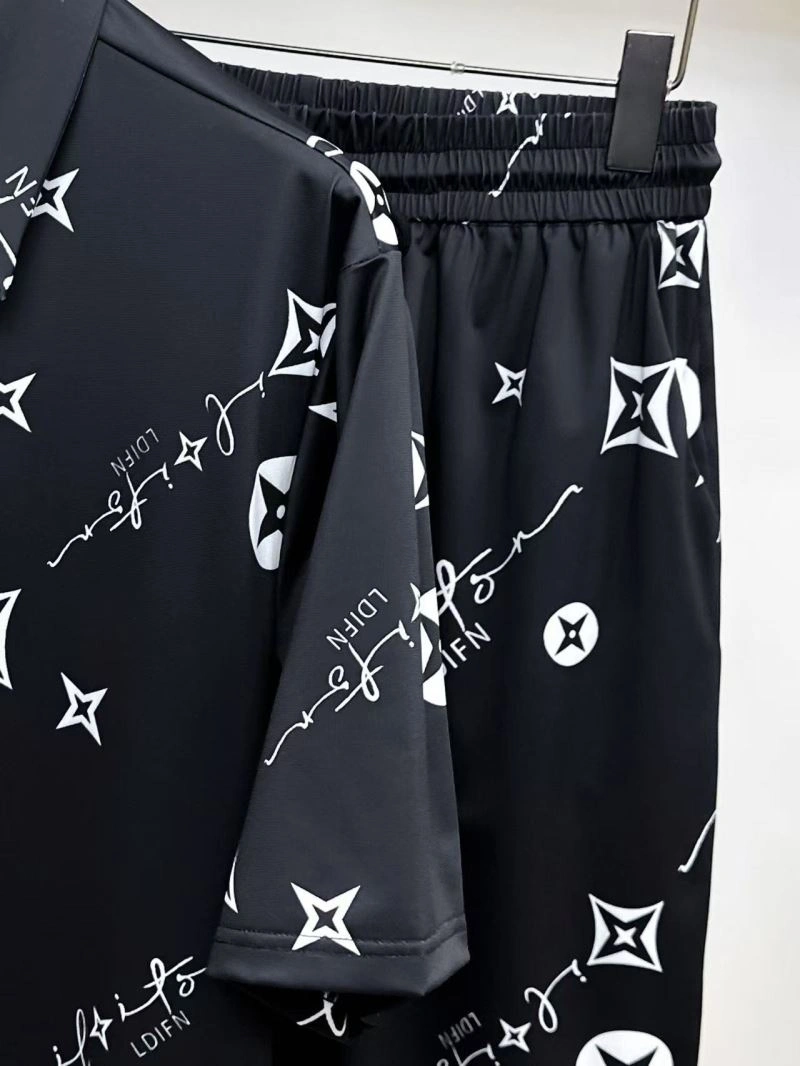 Louis Vuitton Short Suits Thermal 132020