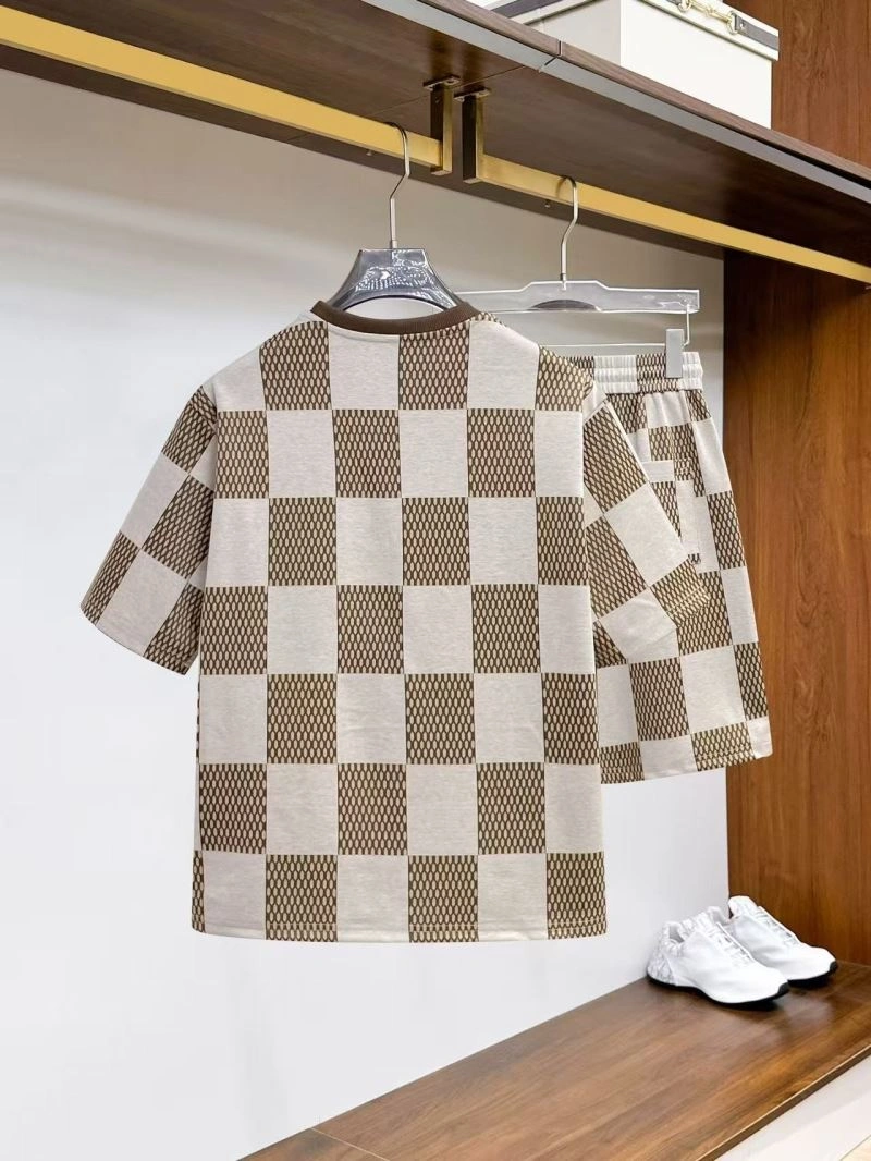 Versatile Louis Vuitton Short Suits 132031