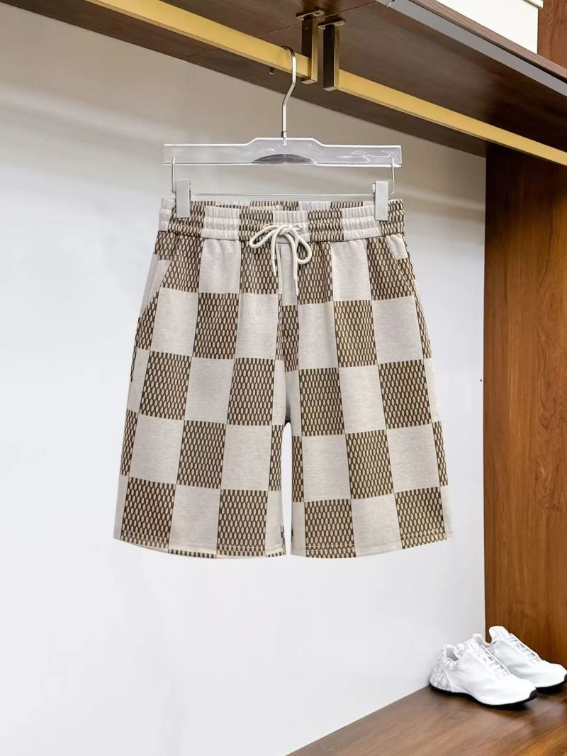 Versatile Louis Vuitton Short Suits 132031