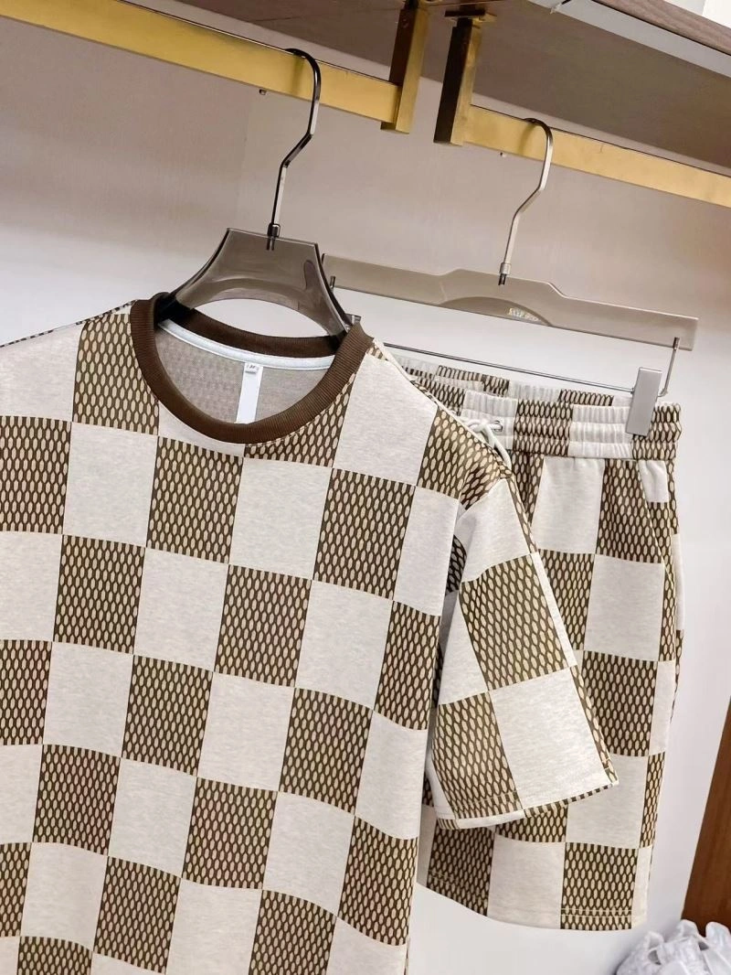 Versatile Louis Vuitton Short Suits 132031