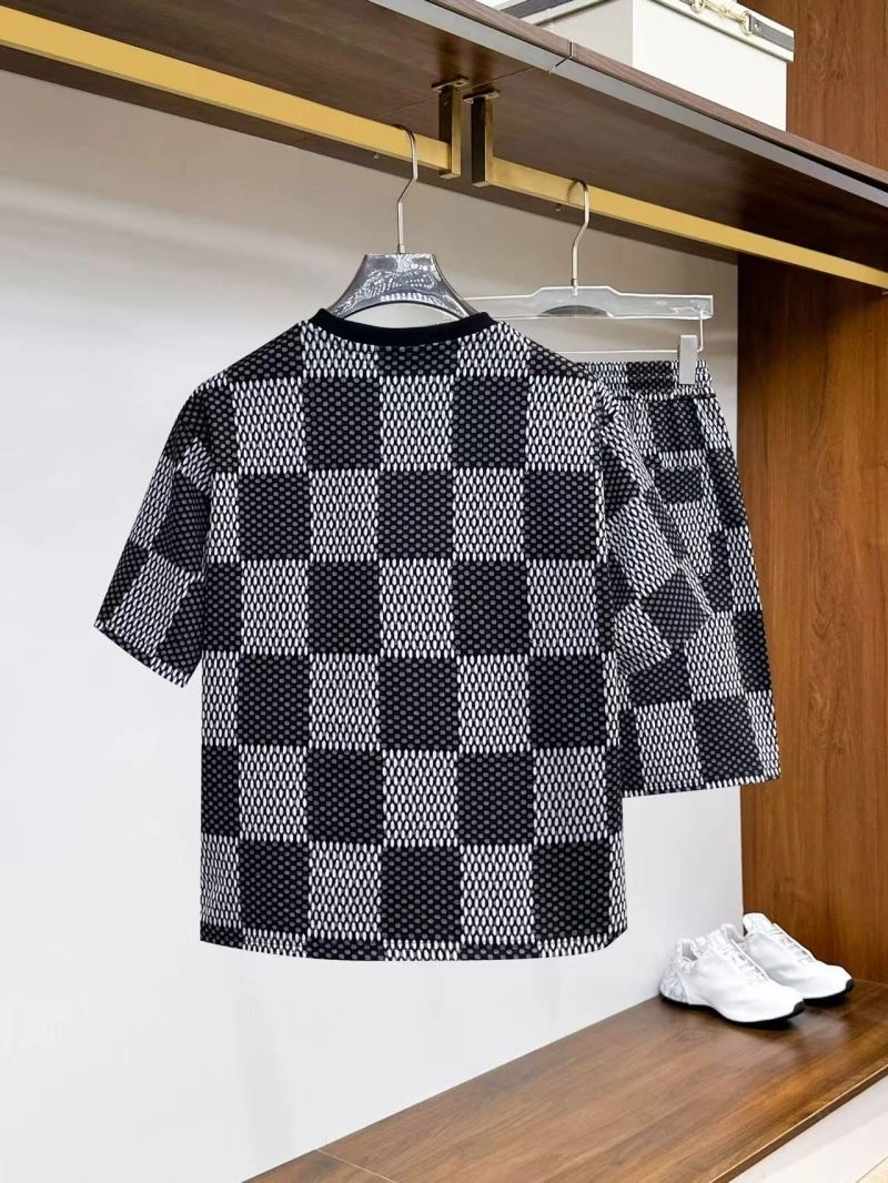 Louis Vuitton Short Suits SportInspired 132054