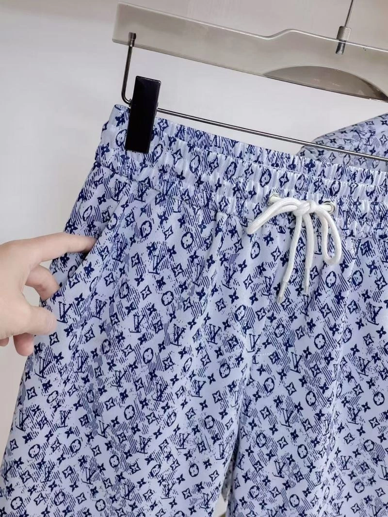 Popular Louis Vuitton Short Suits 132027