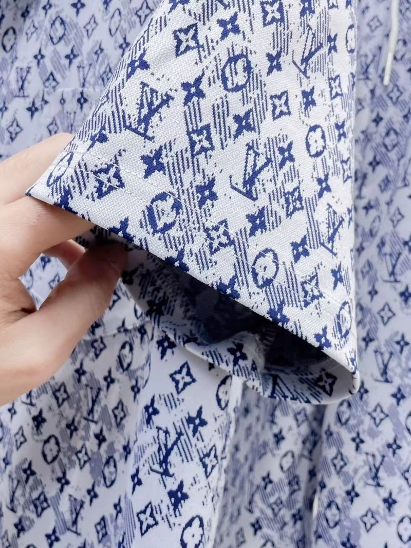 Popular Louis Vuitton Short Suits 132027