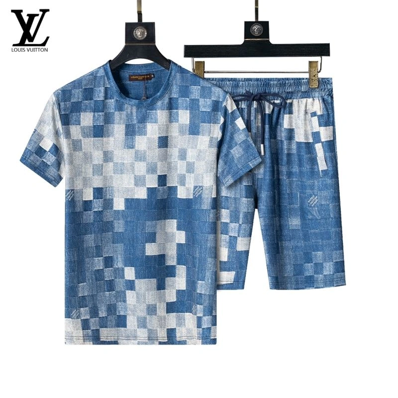Louis Vuitton Short Suits OnTrend 138516