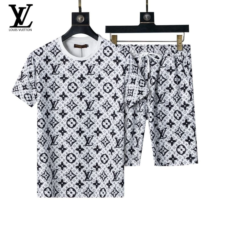 Louis Vuitton Short Suits Durable 138514
