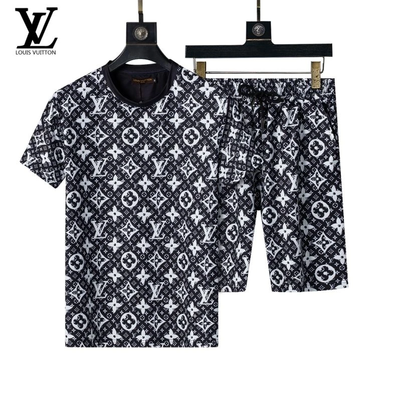 Louis Vuitton Short Suits Durable 138514