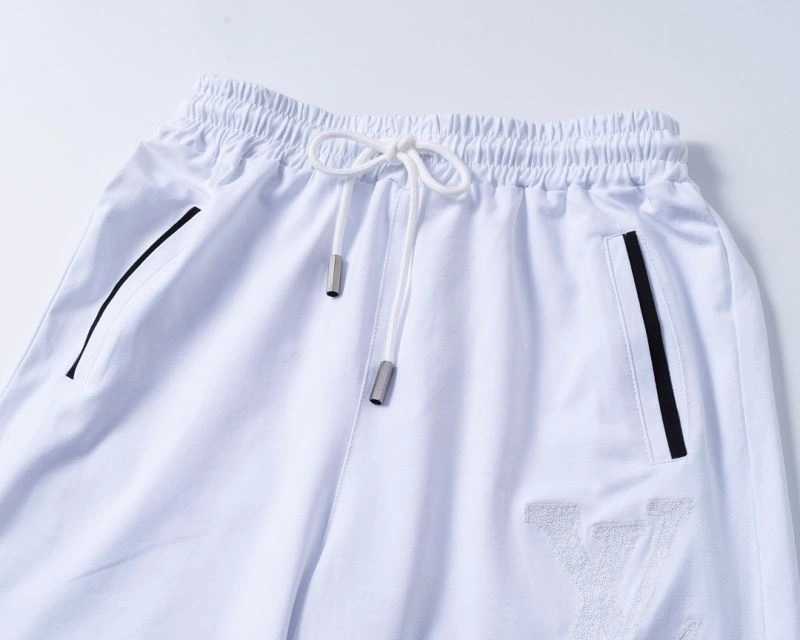 Sleek Louis Vuitton Short Suits 138515