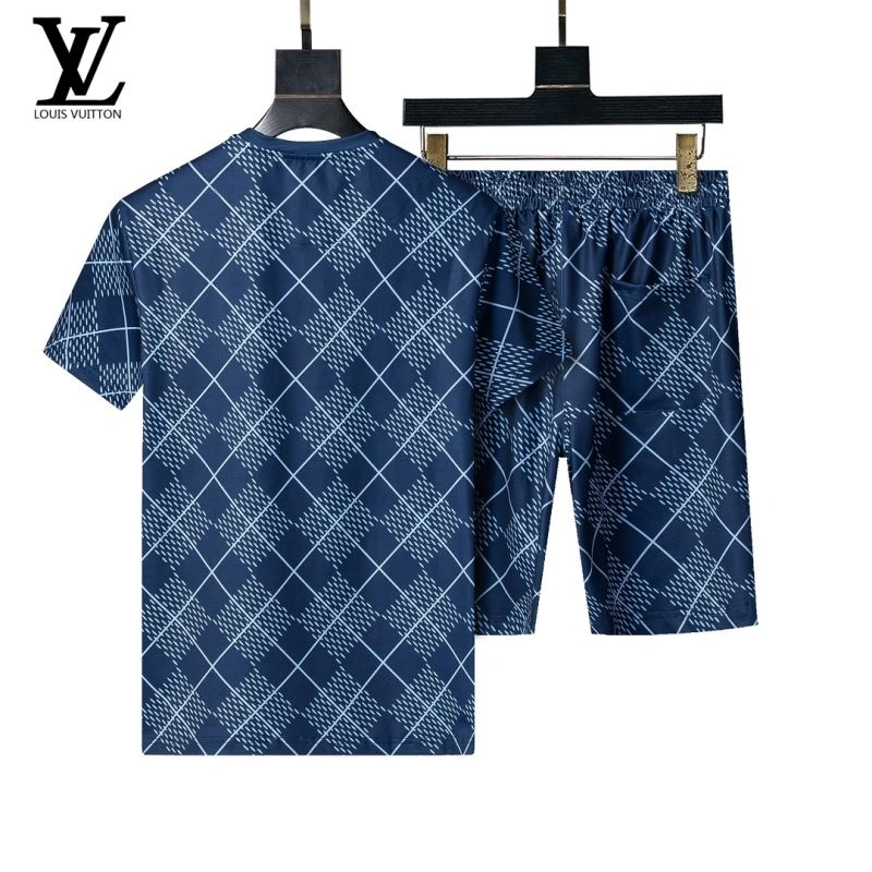Louis Vuitton Short Suits Youthful 138513