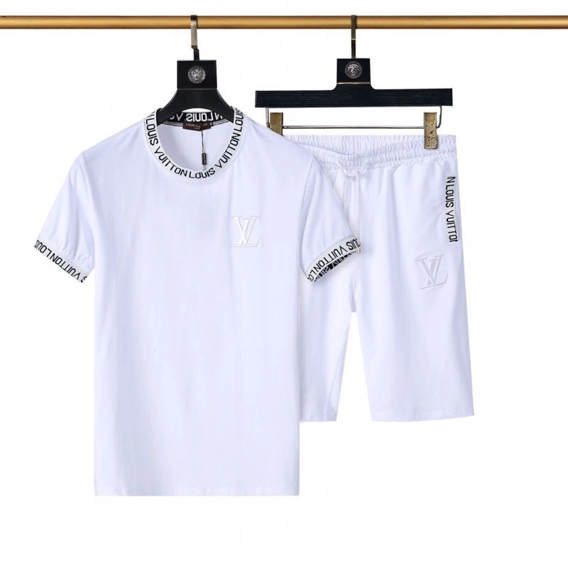 Louis Vuitton Short Suits DailyWear 138512