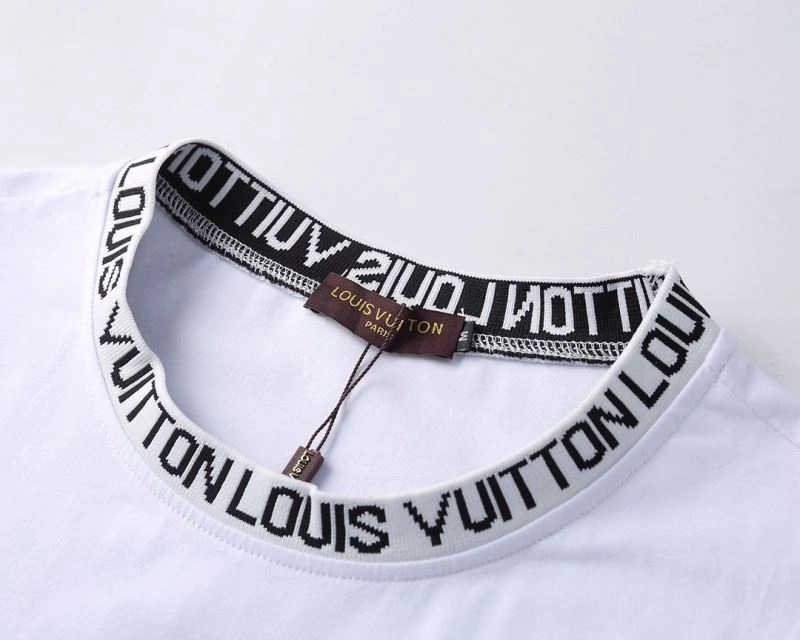 Louis Vuitton Short Suits DailyWear 138512