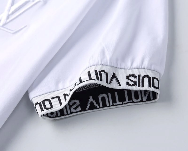 Louis Vuitton Short Suits DailyWear 138512