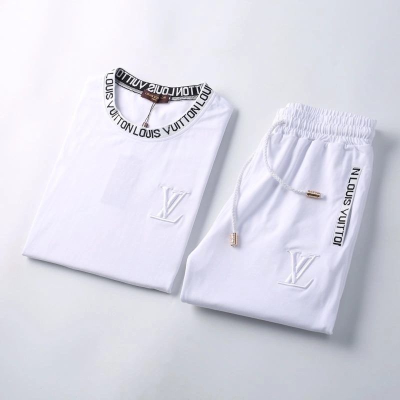 Louis Vuitton Short Suits DailyWear 138512