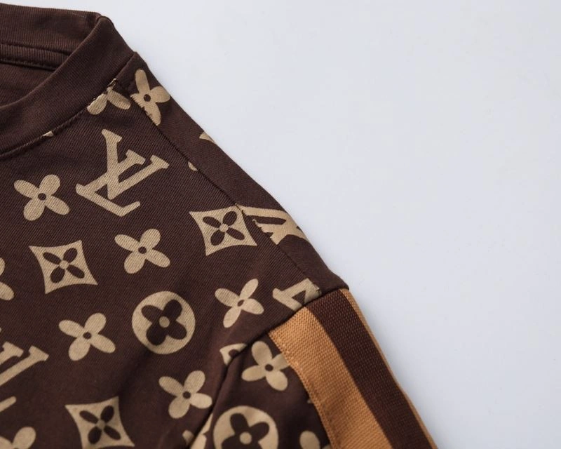Sophisticated Louis Vuitton Short Suits 138508
