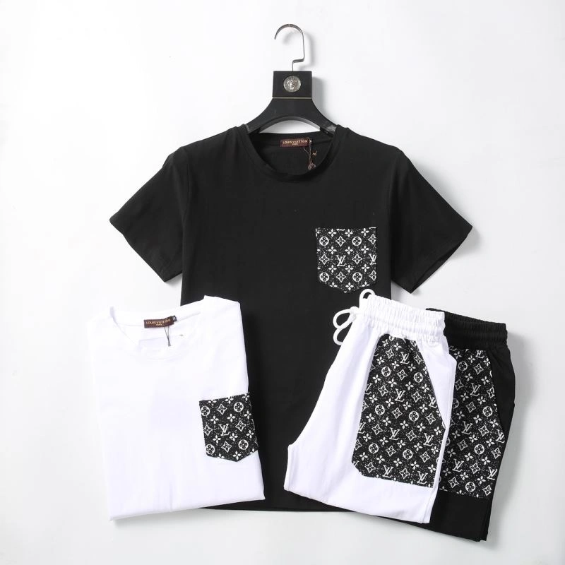OdorResistant Louis Vuitton Short Suits 138507