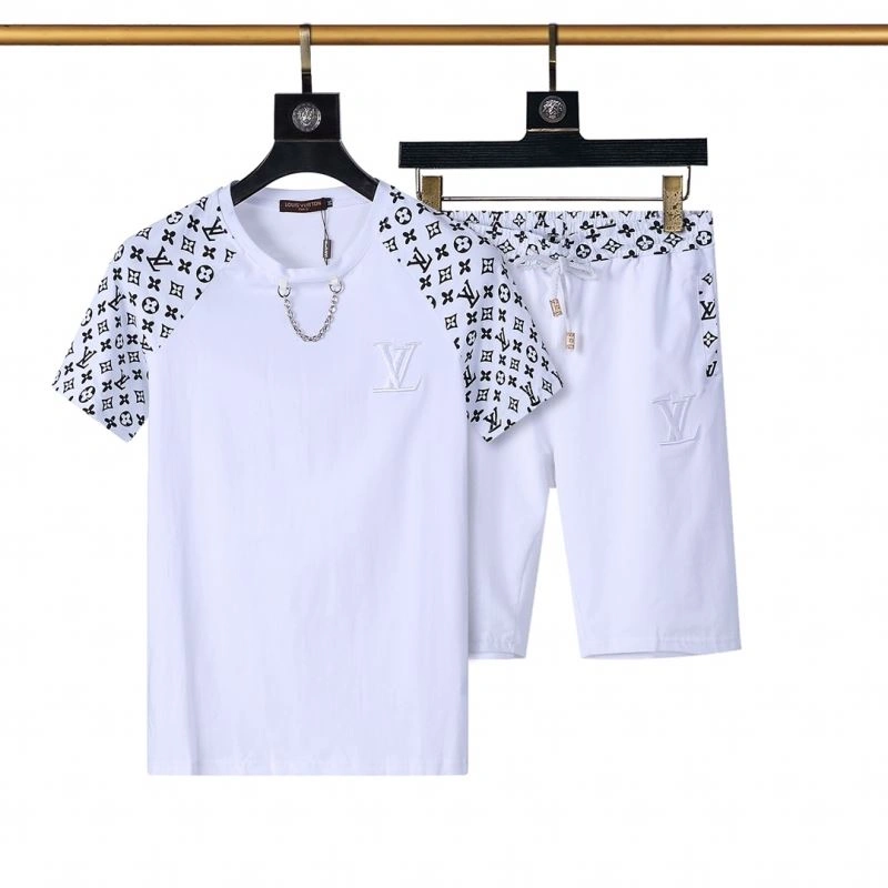 SmartChoice Louis Vuitton Short Suits 138510