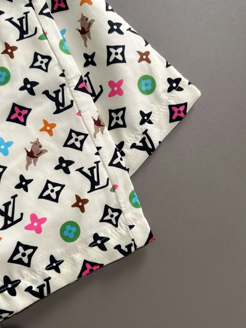 AllSeason Louis Vuitton Short Suits 138509