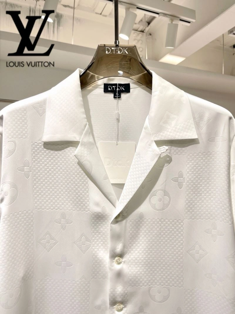 Classic Louis Vuitton Short Suits 131984