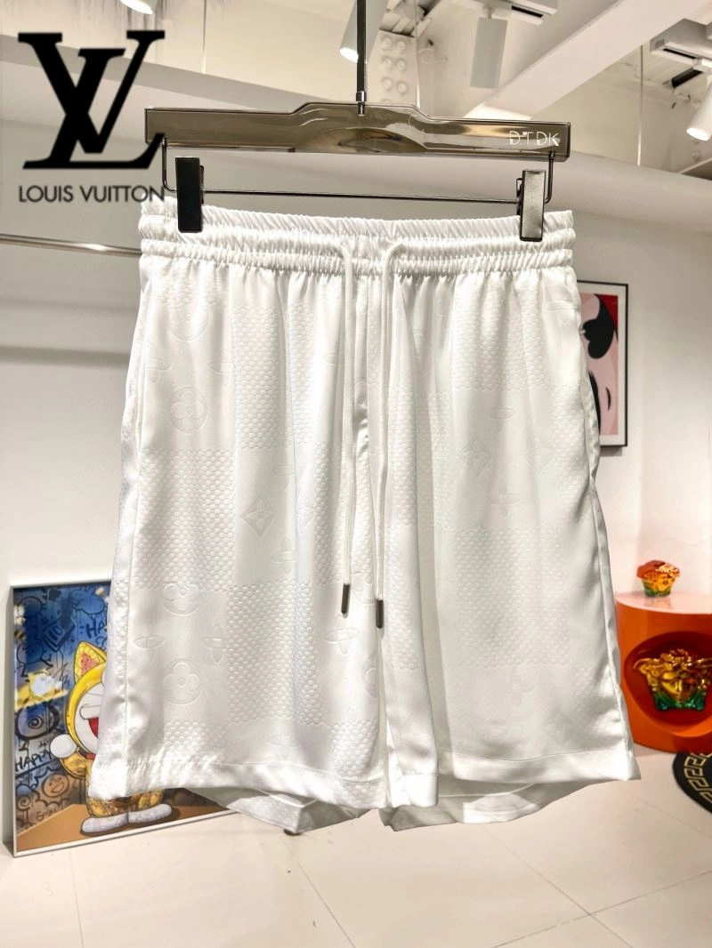 Classic Louis Vuitton Short Suits 131984