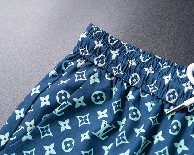 Louis Vuitton Short Suits HighQuality 139134