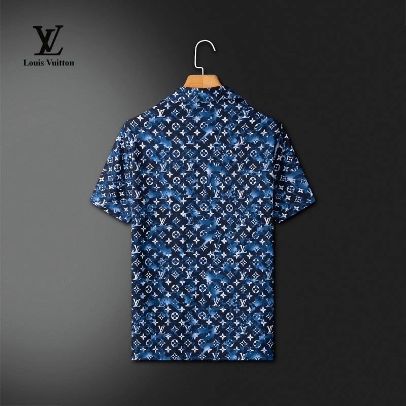 TravelReady Louis Vuitton Short Suits 139132
