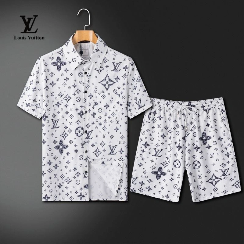 Louis Vuitton Short Suits FashionForward 139135