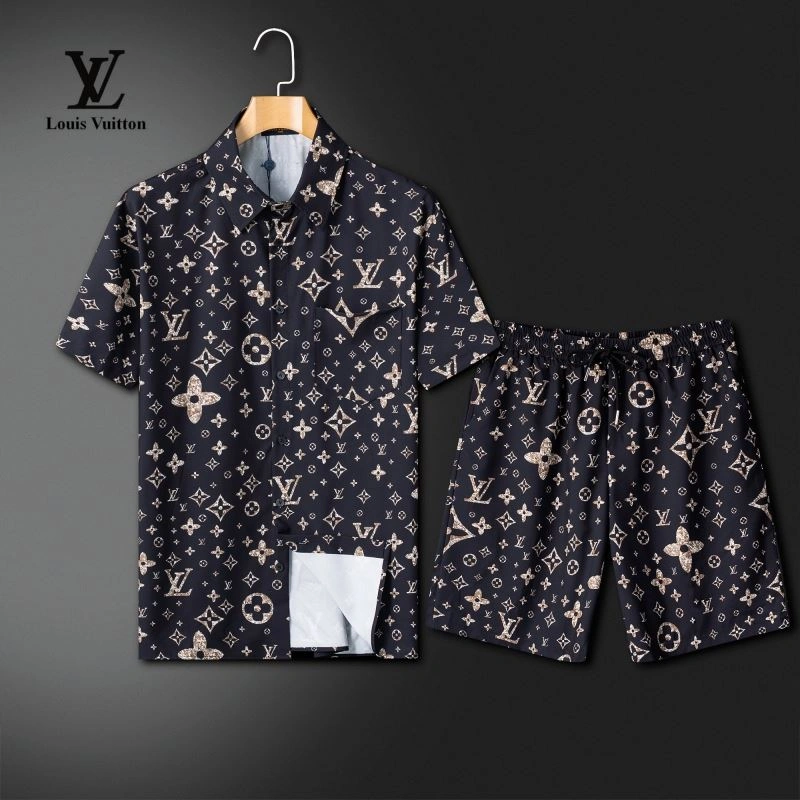 Louis Vuitton Short Suits FashionForward 139135