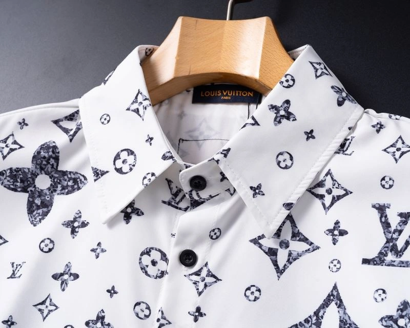 Louis Vuitton Short Suits FashionForward 139135