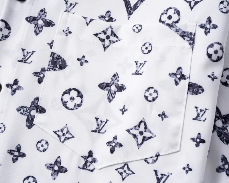 Louis Vuitton Short Suits FashionForward 139135