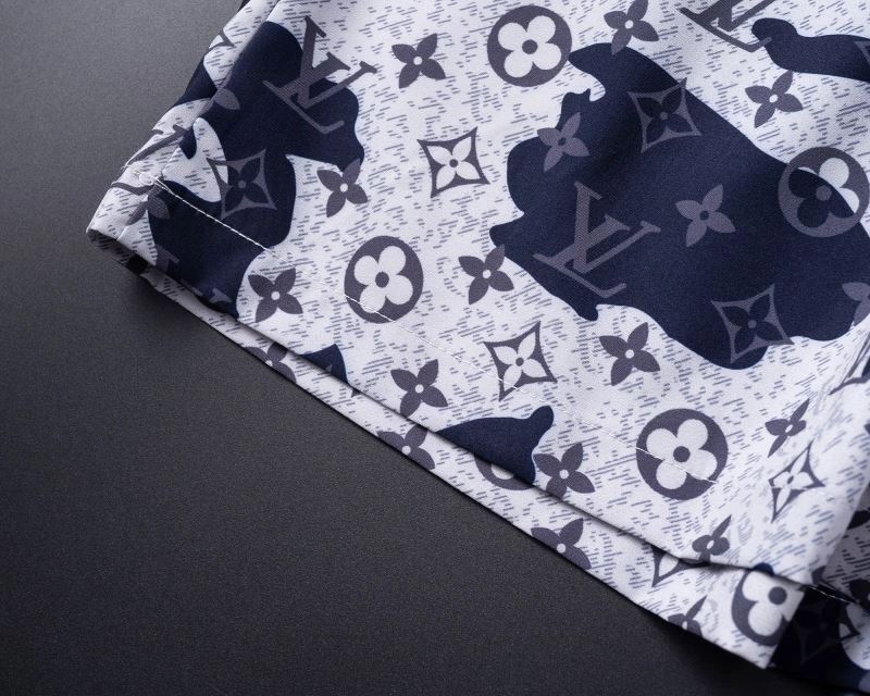 Sophisticated Louis Vuitton Short Suits 139126