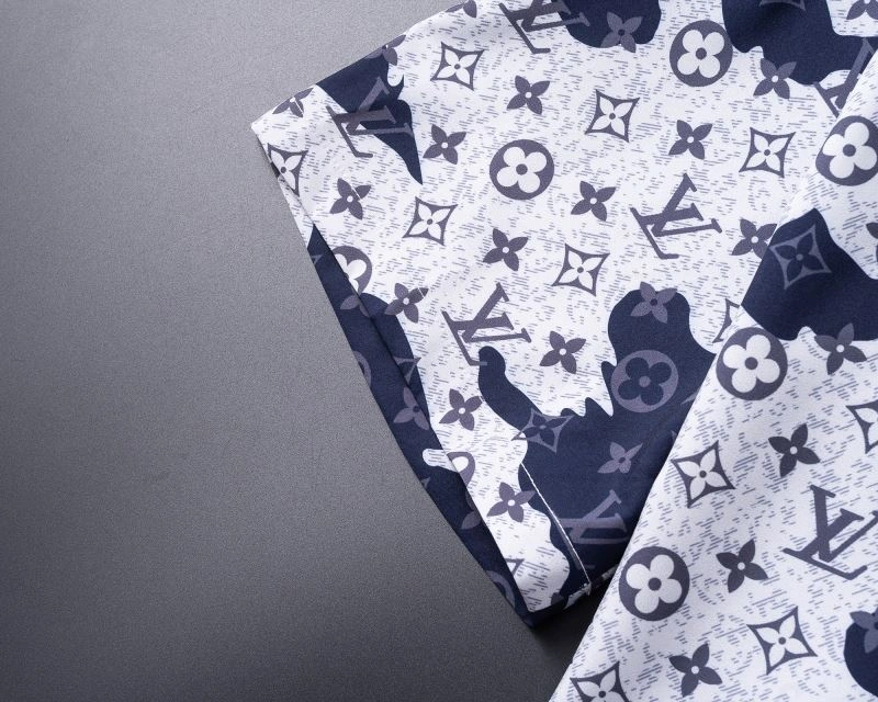 Sophisticated Louis Vuitton Short Suits 139126