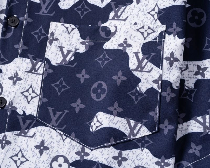 Sophisticated Louis Vuitton Short Suits 139126