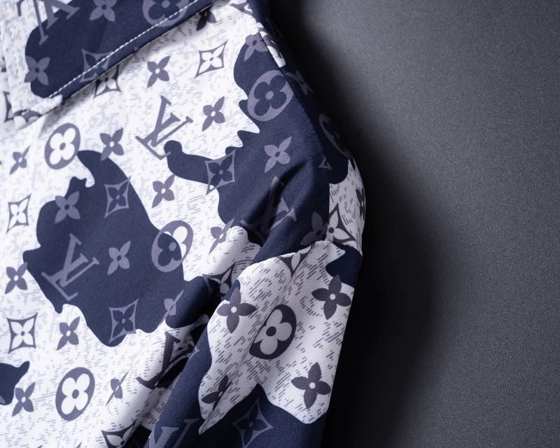 Sophisticated Louis Vuitton Short Suits 139126