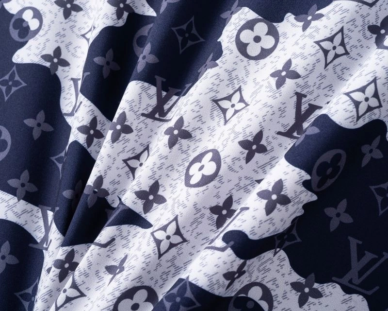 Sophisticated Louis Vuitton Short Suits 139126