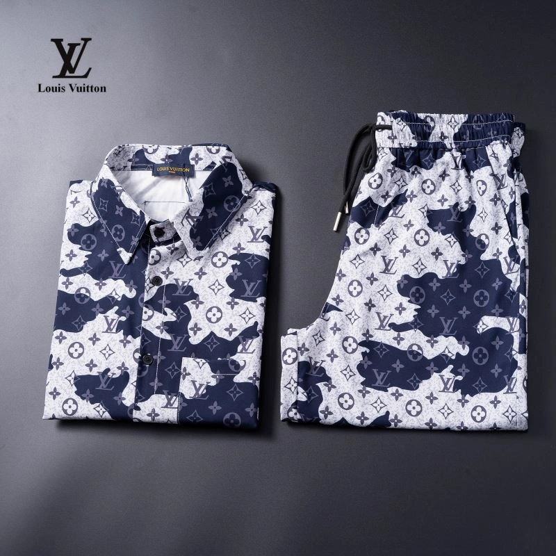 Sophisticated Louis Vuitton Short Suits 139126