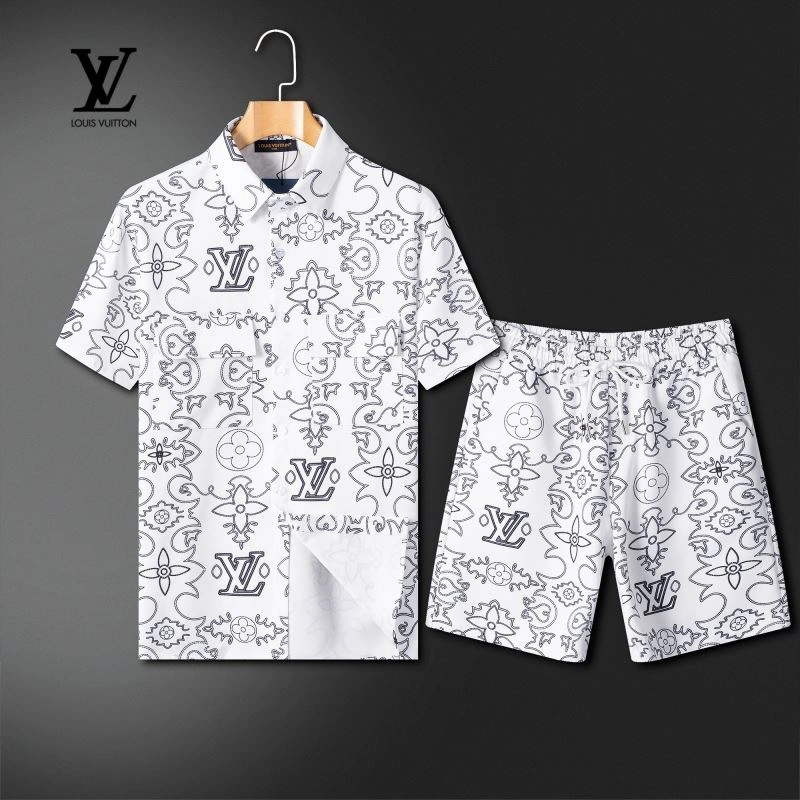 Louis Vuitton Short Suits Sophisticated 131974