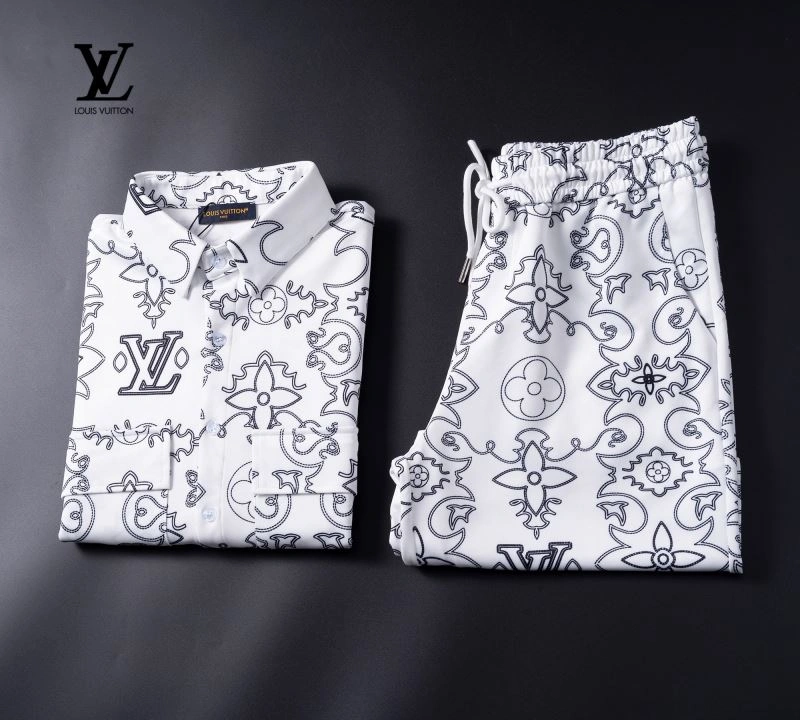 Louis Vuitton Short Suits Sophisticated 131974