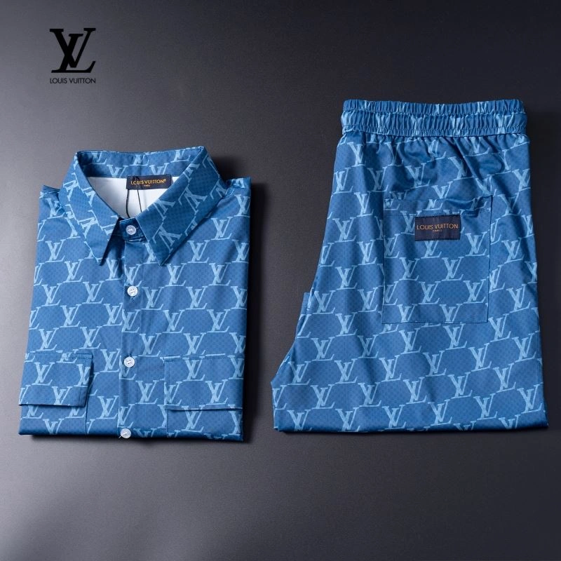 Louis Vuitton Short Suits Seasonal 131975
