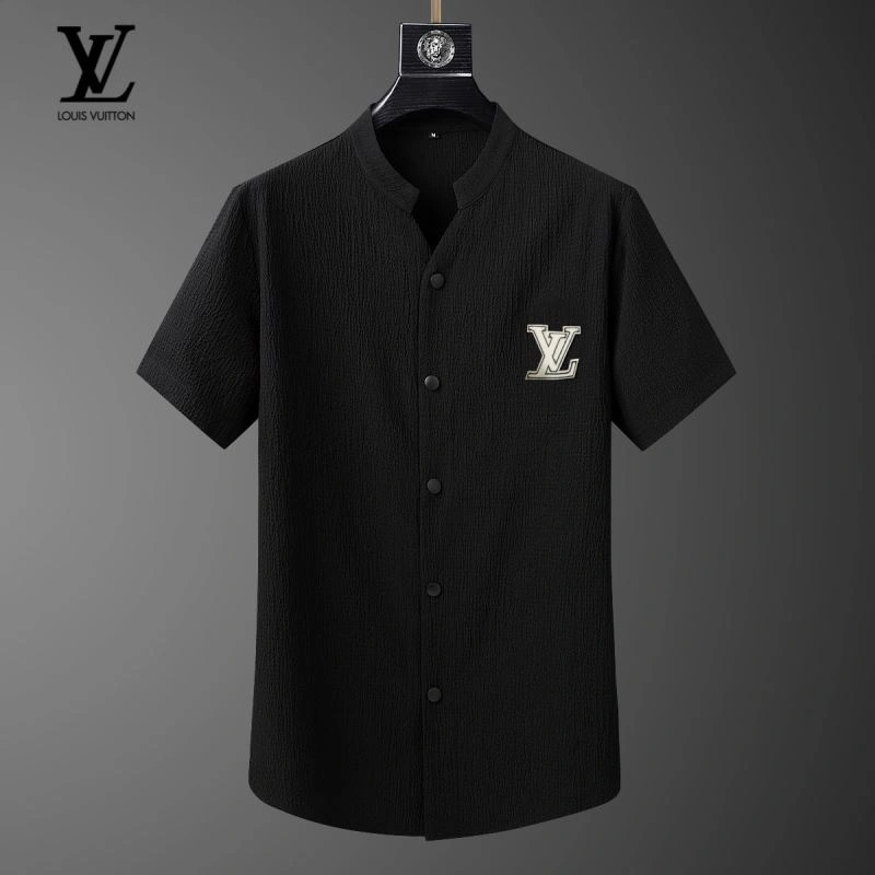 Louis Vuitton Short Suits Elegant 131973