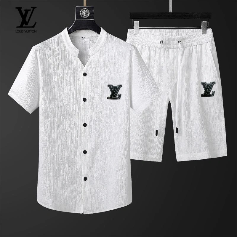 Louis Vuitton Short Suits Elegant 131973