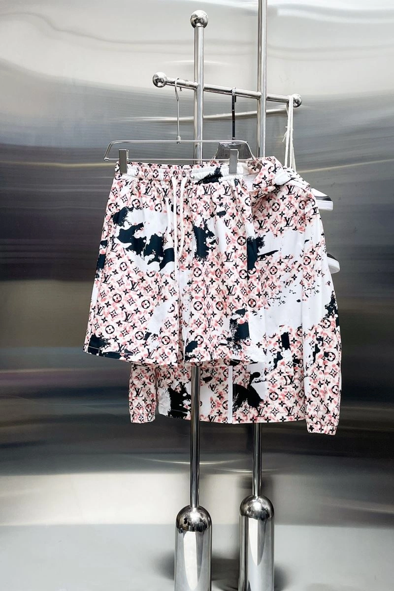 Louis Vuitton Short Suits WeatherProof 137324