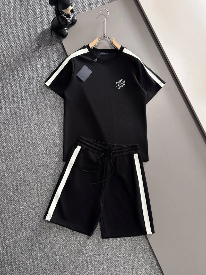 WaterResistant Louis Vuitton Short Suits 136347
