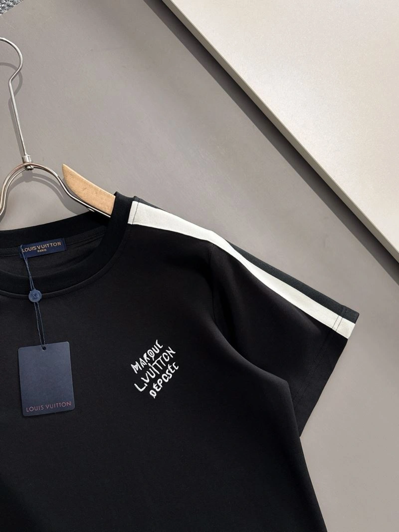 WaterResistant Louis Vuitton Short Suits 136347