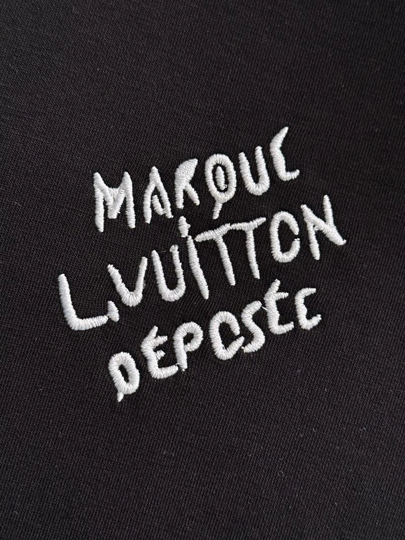 WaterResistant Louis Vuitton Short Suits 136347