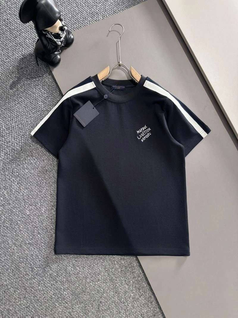 Tailored Louis Vuitton Short Suits 136360